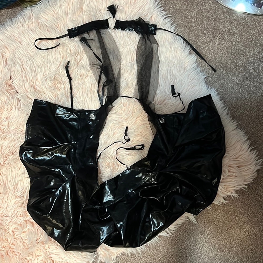 Sexy black Lingerie nwot